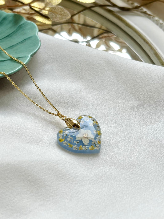 Pressed Flower Necklace | Love Heart