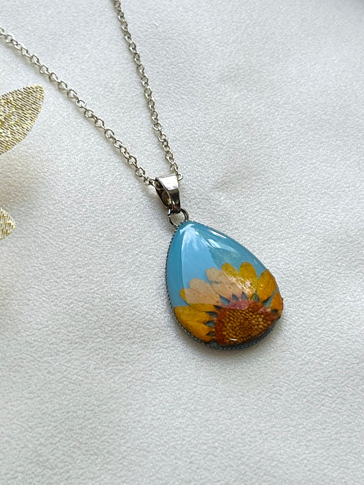 Pressed Flowers | Daisy | Necklace