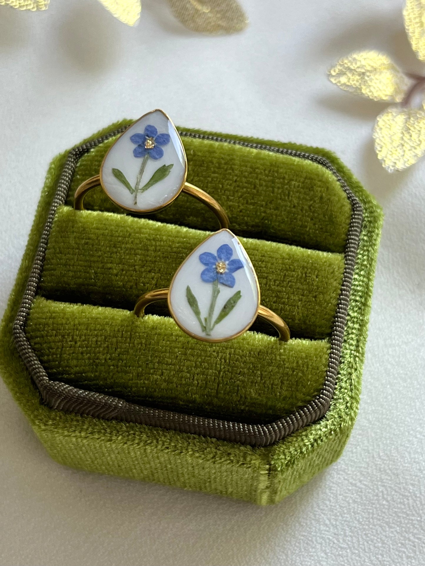 Pressed Flowers | Stainless Steel | Teardrop Ring | Adjustable