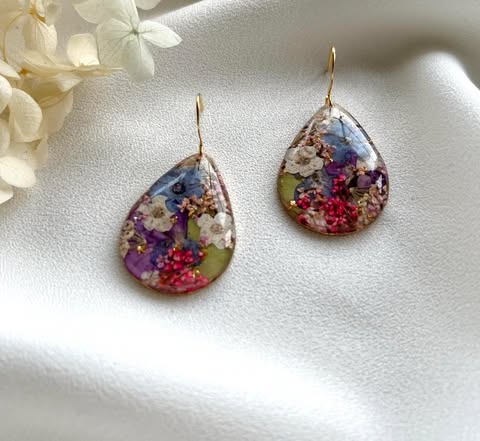 Full Bloom Earrings | Pressed Flowers