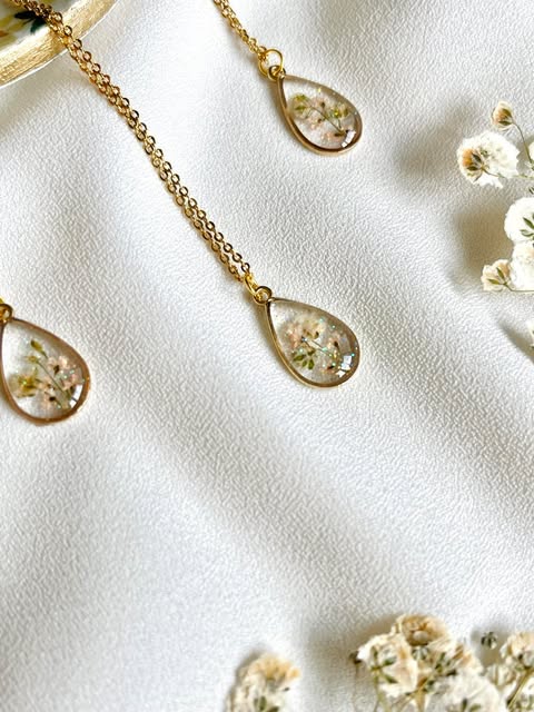 Wildflower Necklace | Pressed Flowers