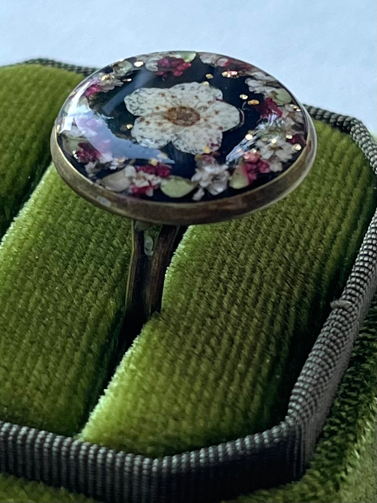 Pressed Flowers | Vintage |Adjustable Ring