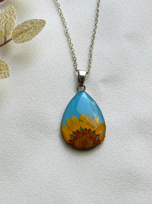 Pressed Flowers | Daisy | Necklace