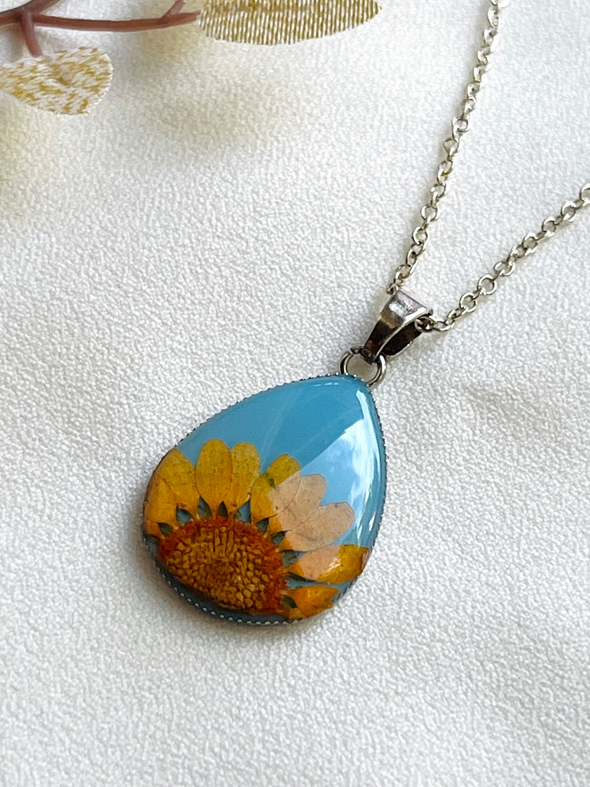 Pressed Flowers | Daisy | Necklace