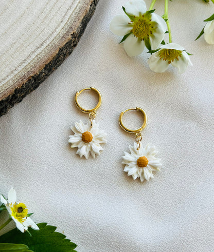 Garden Collection | Daisy Earrings