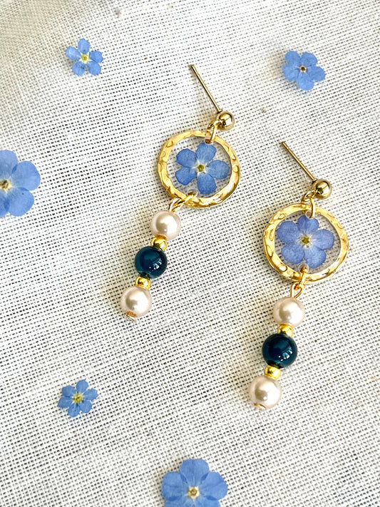 Pressed Flowers | Dangle Earrings | Forget-me-not