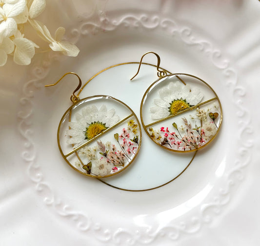 Daisy Sunrise | Pressed Flower Earrings