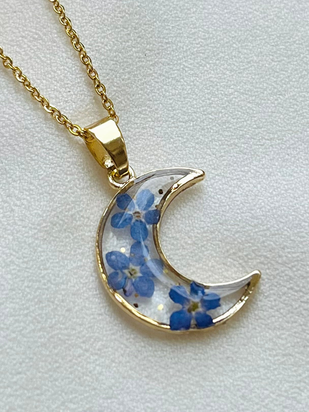 Pressed Flowers | Crescent Moon Necklace