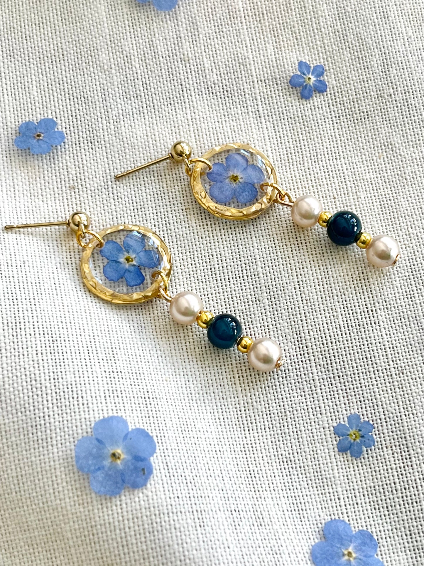 Pressed Flowers | Dangle Earrings | Forget-me-not