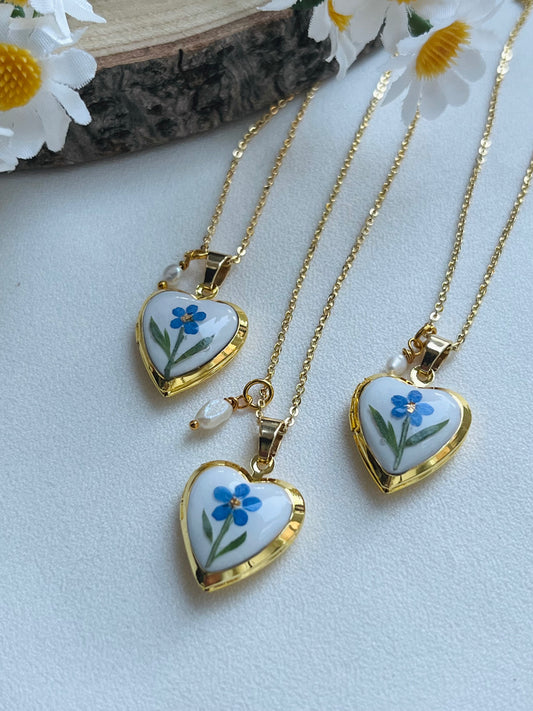 Pressed Flowers | Forget me Not | Locket Necklace