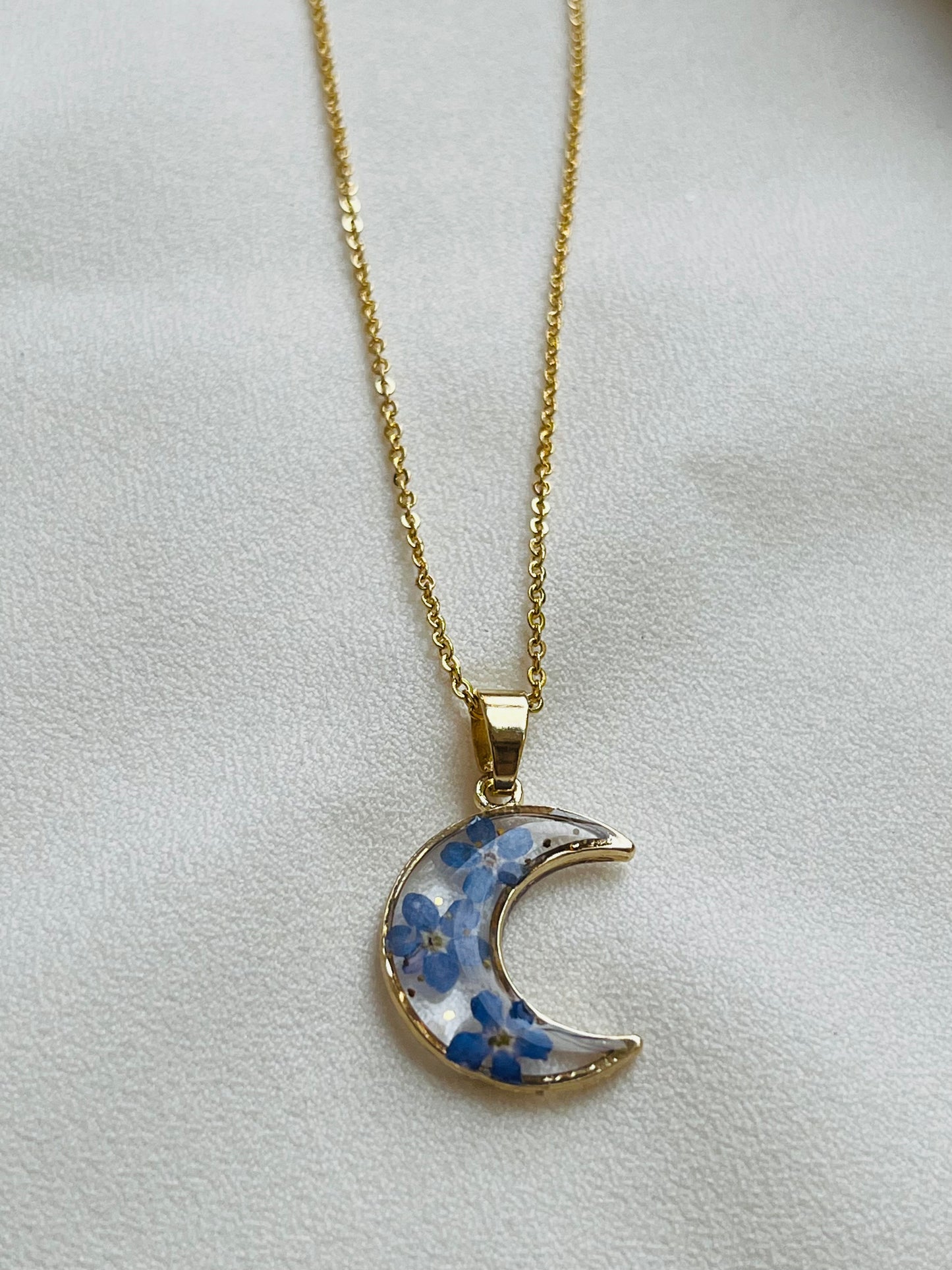 Pressed Flowers | Crescent Moon Necklace
