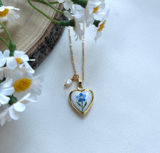 Pressed Flowers | Forget me Not | Locket Necklace